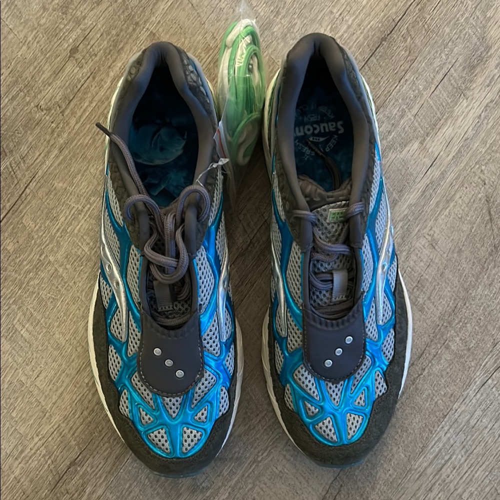NWT Saucony Grid Web Fresh Rags